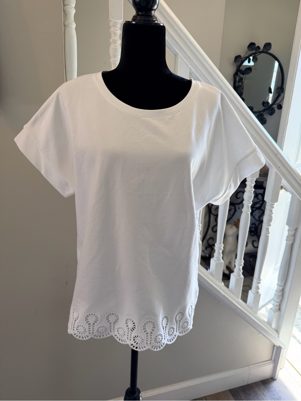 Chico's White Cotton Eyelet-Hem Short Sleeve Tee